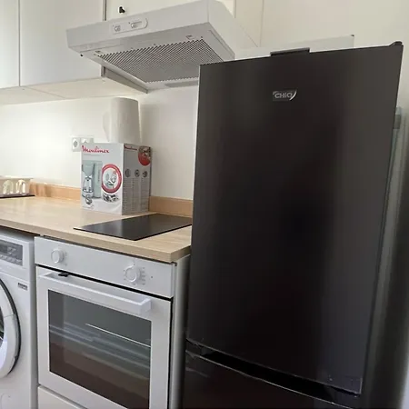 Renovated Near The Eiffel Tower District